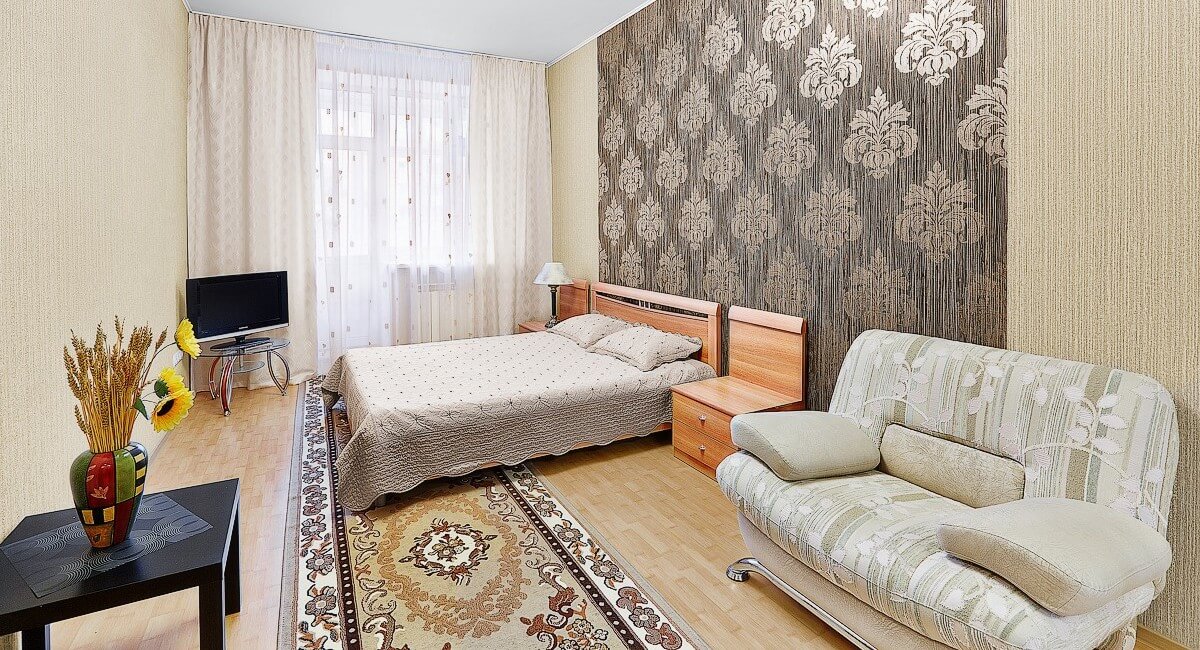 Новгород купить жилье 1 комнатную. Суточные квартиры однокомнатные. Квартиры в Томске. Красивые квартиры в Томске. Квартиры рядом.